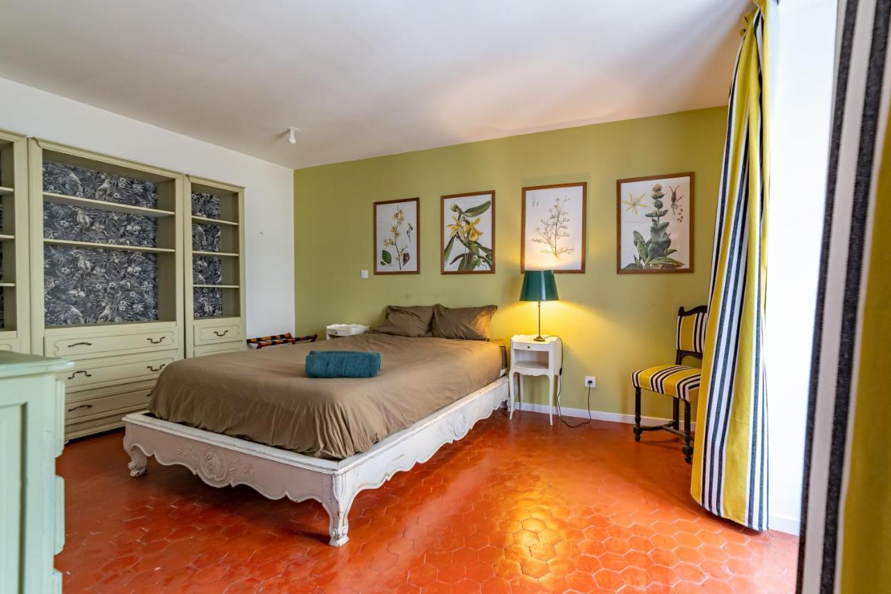 L'Envoutement Provencal Au Coeur De L'Ecusson - Une Nuit A นีมส์ ภายนอก รูปภาพ