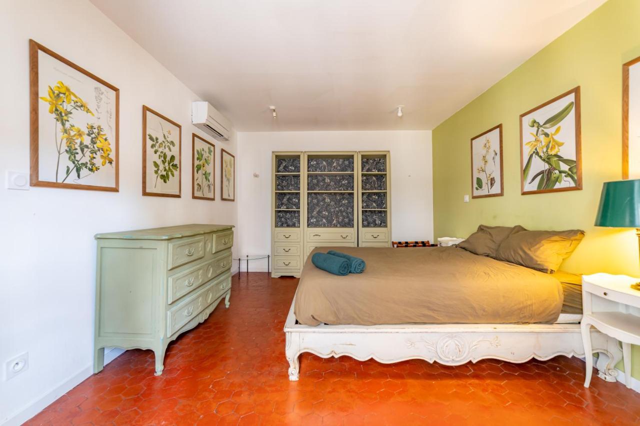 L'Envoutement Provencal Au Coeur De L'Ecusson - Une Nuit A นีมส์ ภายนอก รูปภาพ